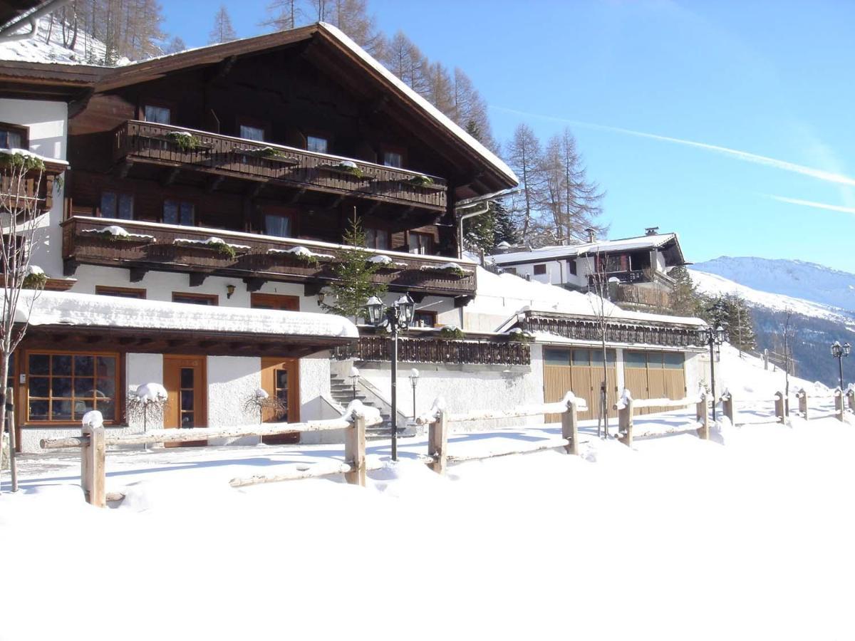Ferienhof Oberer Gollmitzer ハイリゲンブルート エクステリア 写真